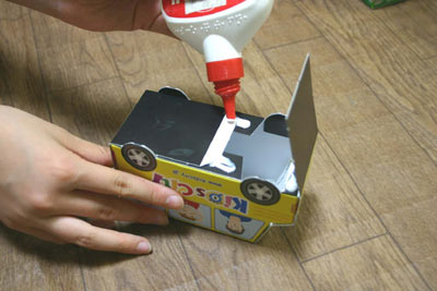 �������񖼐l�������g���ĂU